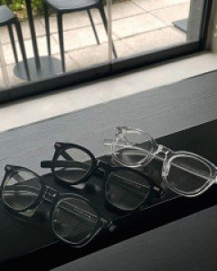 Heelswidth 3 Color Horn-rimmed Glasses